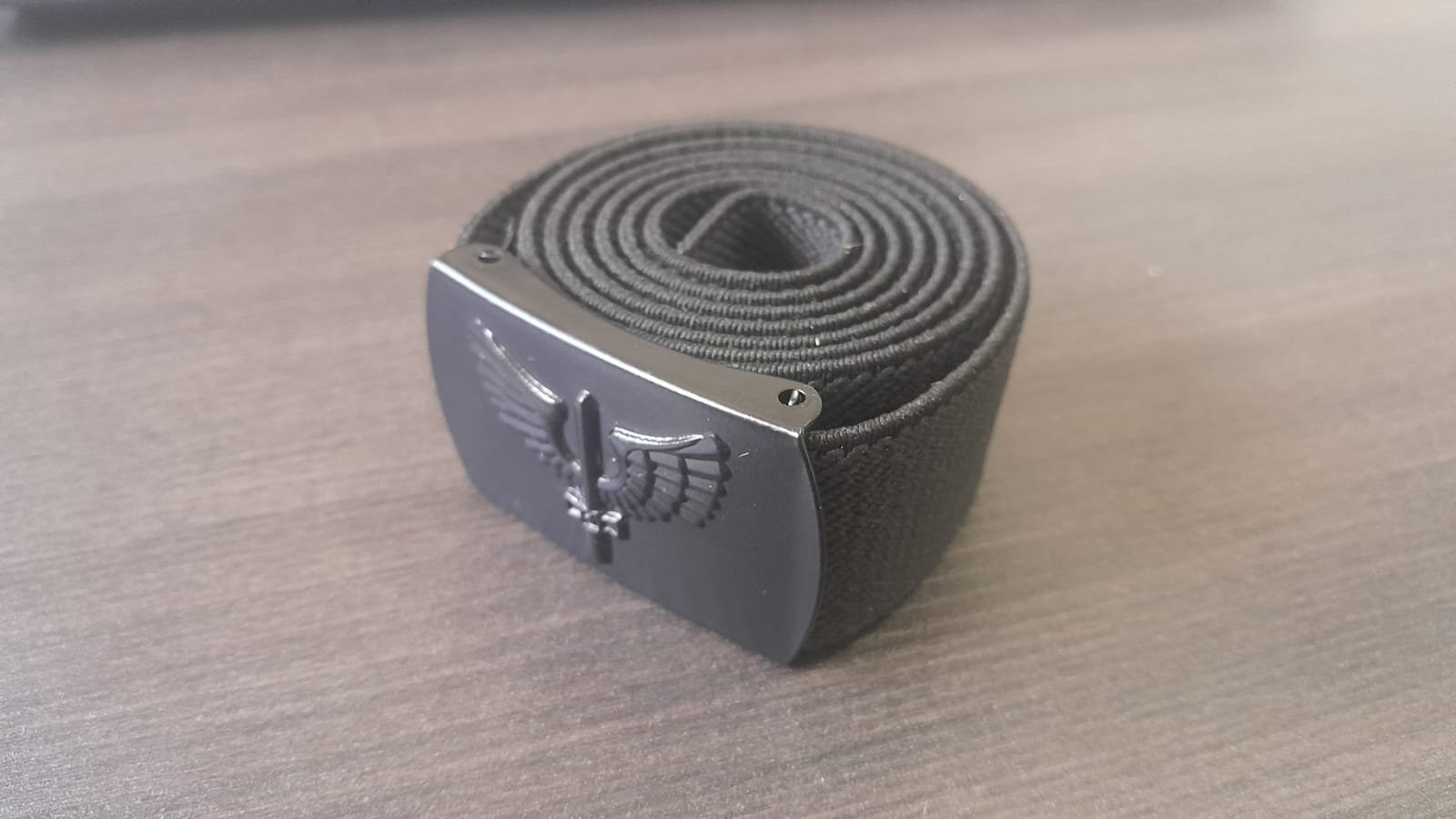 cinto preto elástico com fivela força aérea v1 cinto preto elástico com fivela força aérea v1