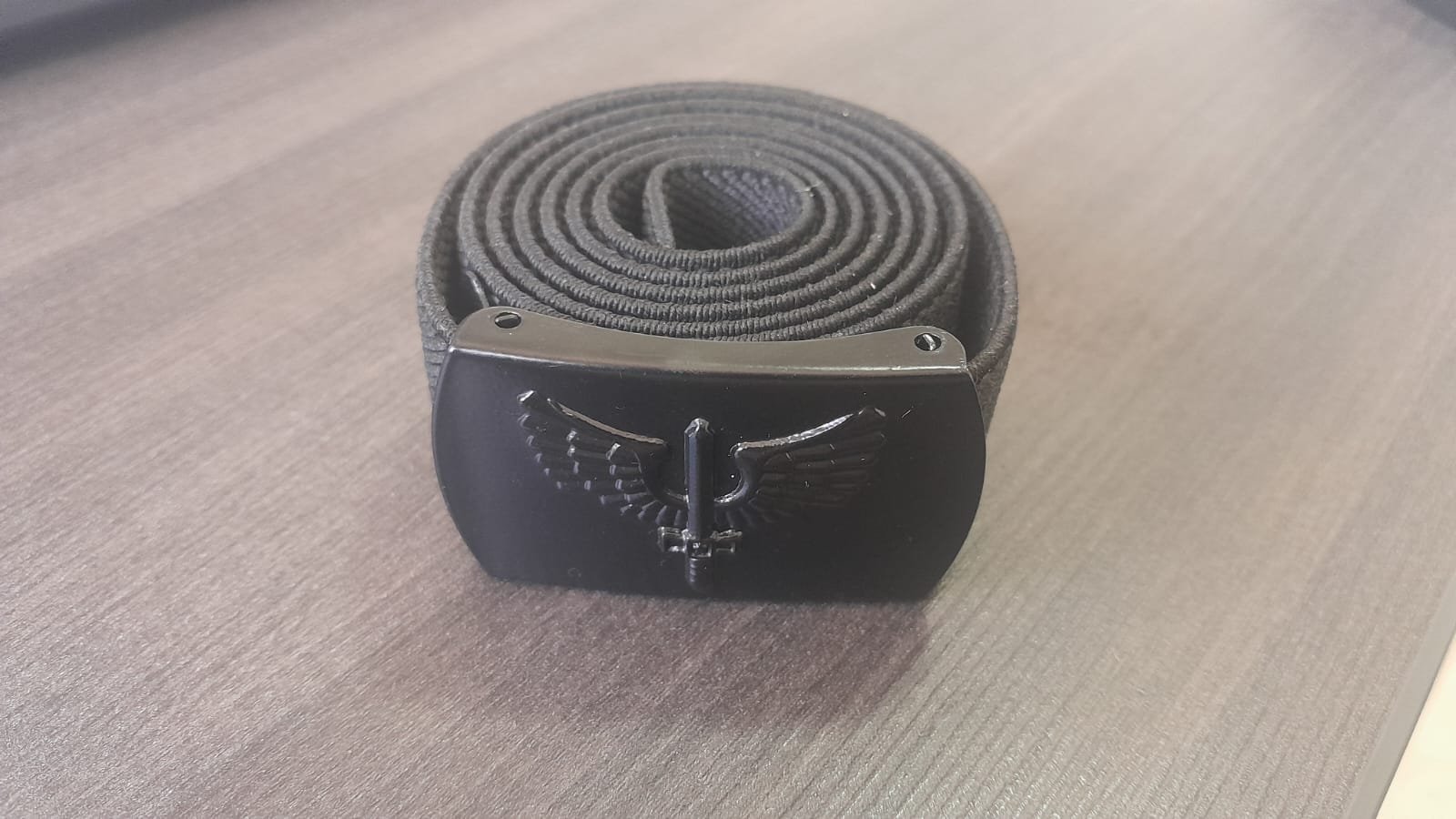 cinto preto elástico com fivela força aérea v1 cinto preto elástico com fivela força aérea v1